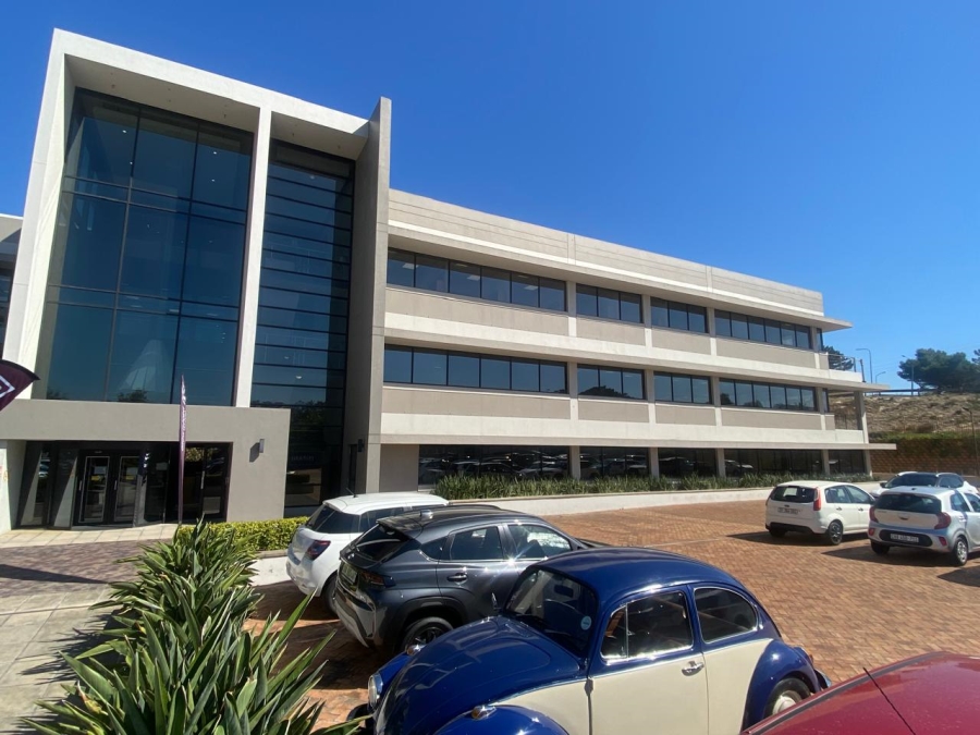 To Let commercial Property for Rent in Mowbray Western Cape